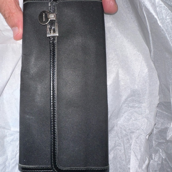 Prada Long Wallet in great condition please look at picture - Picture 13 of 15